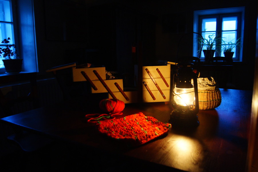 dunkel_-_als_es_noch_kein_elektrisches_licht_gab_8